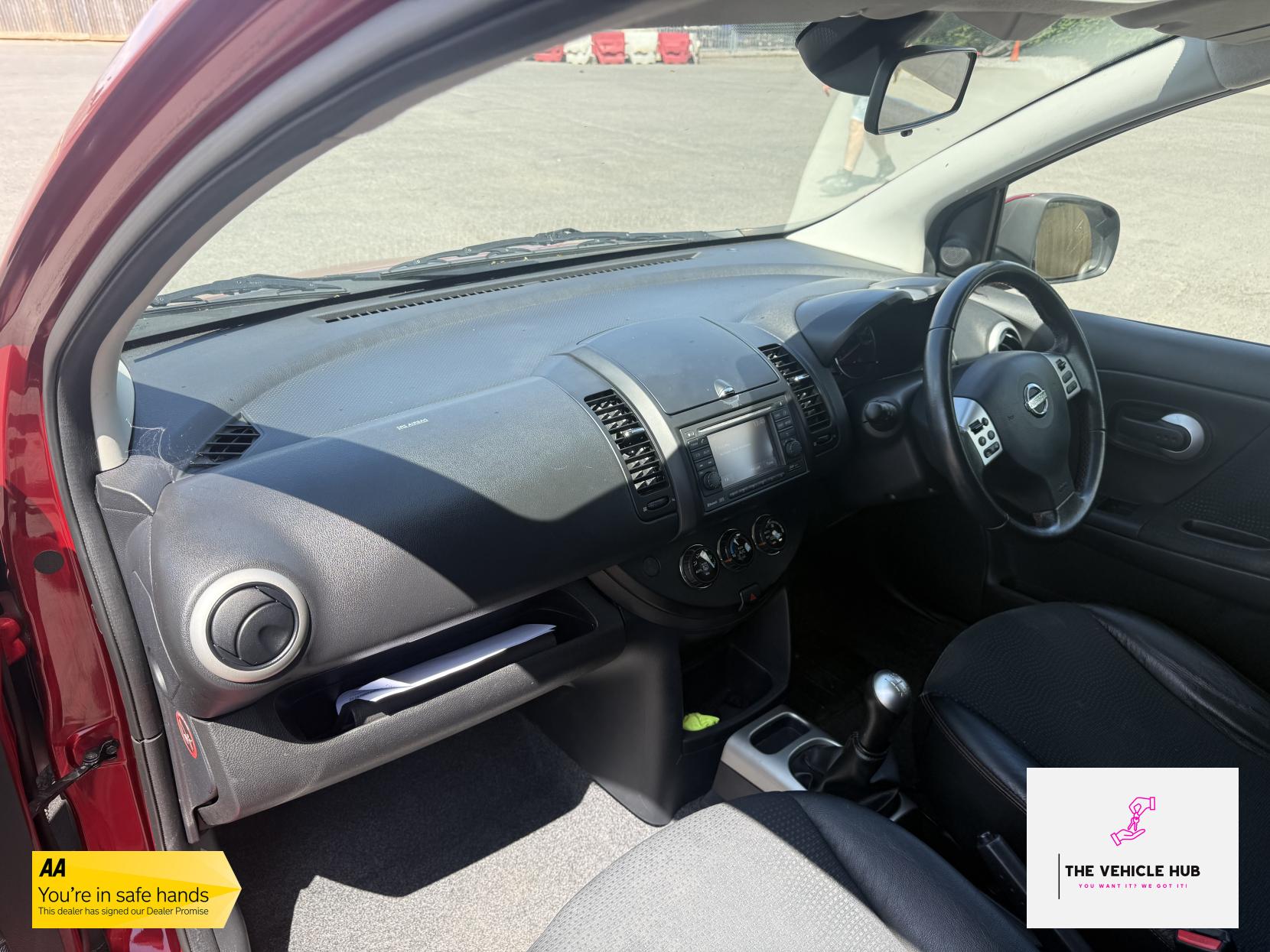 Nissan Note 1.6 16V Tekna Hatchback 5dr Petrol Manual Euro 5 (110 ps)