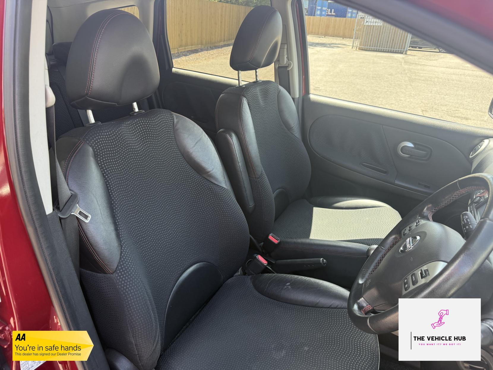 Nissan Note 1.6 16V Tekna Hatchback 5dr Petrol Manual Euro 5 (110 ps)