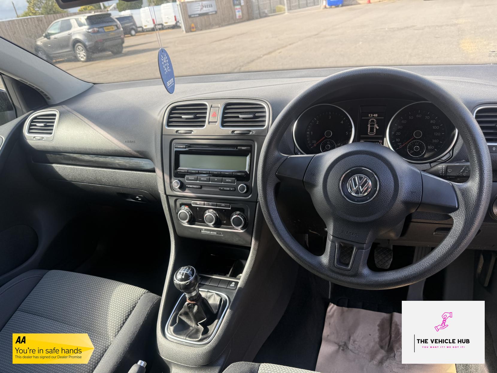 Volkswagen Golf 1.6 TDI BlueMotion Tech SE Hatchback 5dr Diesel Manual Euro 5 (s/s) (105 ps)