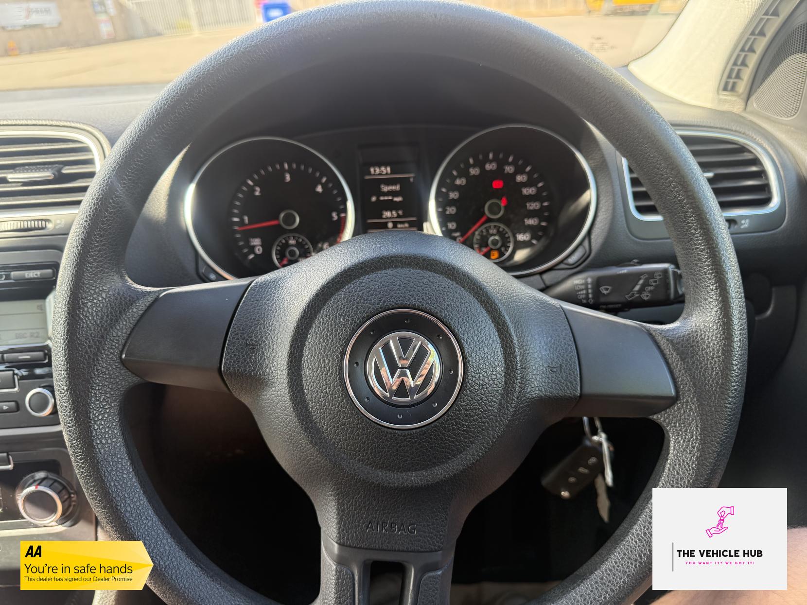 Volkswagen Golf 1.6 TDI BlueMotion Tech SE Hatchback 5dr Diesel Manual Euro 5 (s/s) (105 ps)