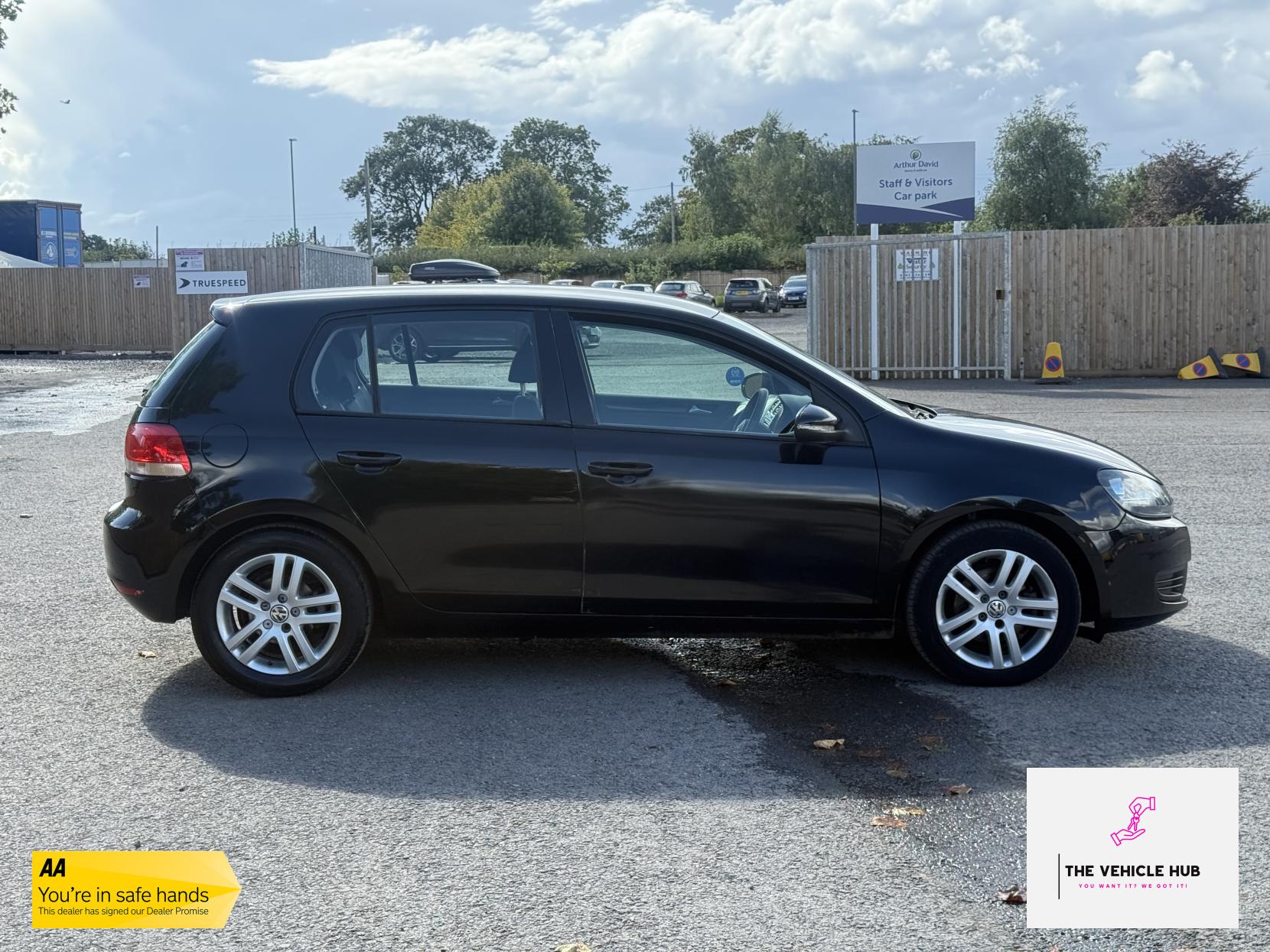 Volkswagen Golf 1.6 TDI BlueMotion Tech SE Hatchback 5dr Diesel Manual Euro 5 (s/s) (105 ps)