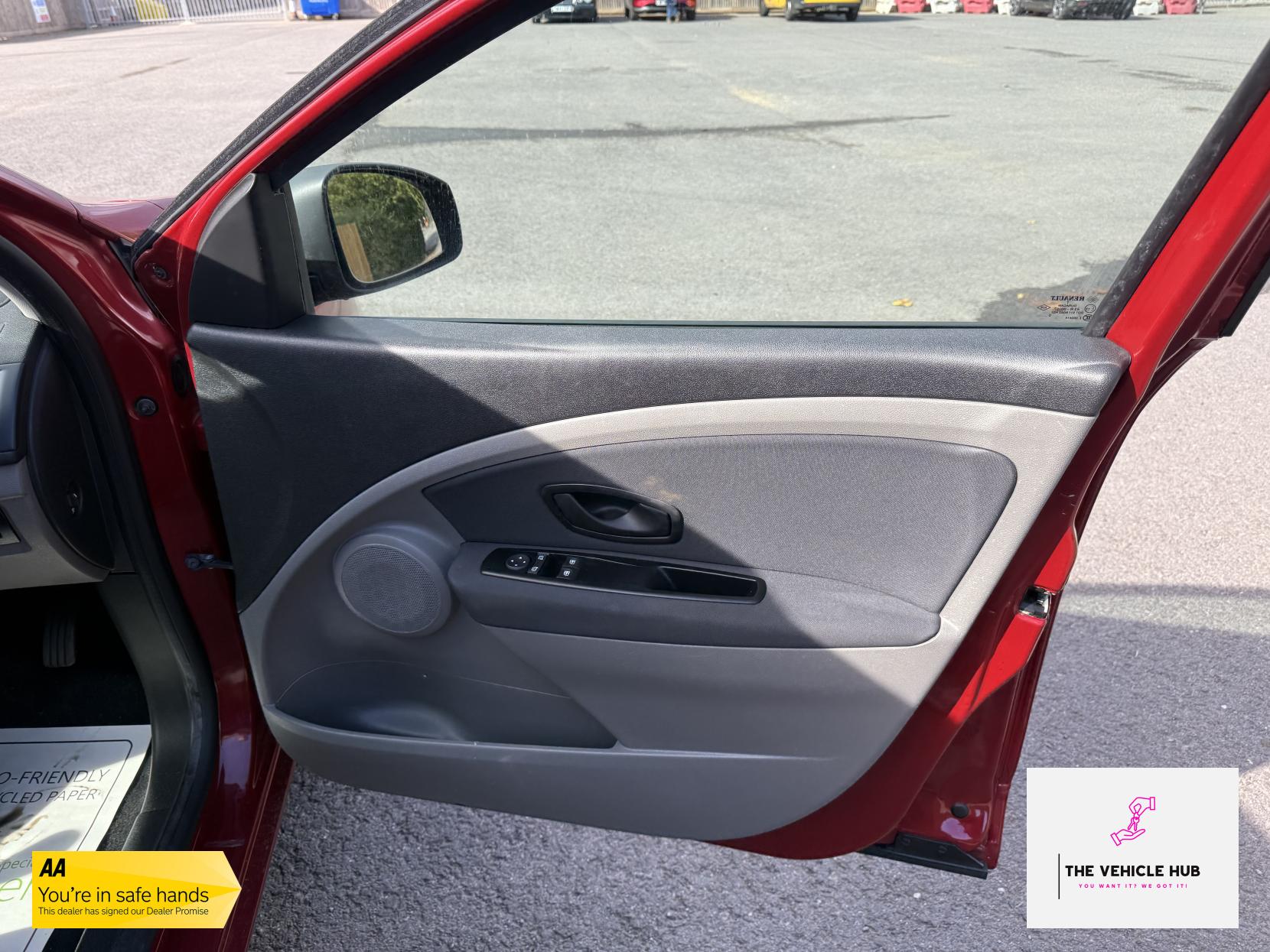 Renault Megane 1.6 16V Generation Hatchback 5dr Petrol Manual Euro 5 (100 ps)