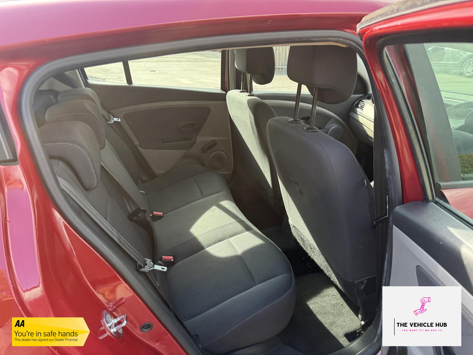 Renault Megane 1.6 16V Generation Hatchback 5dr Petrol Manual Euro 5 (100 ps)