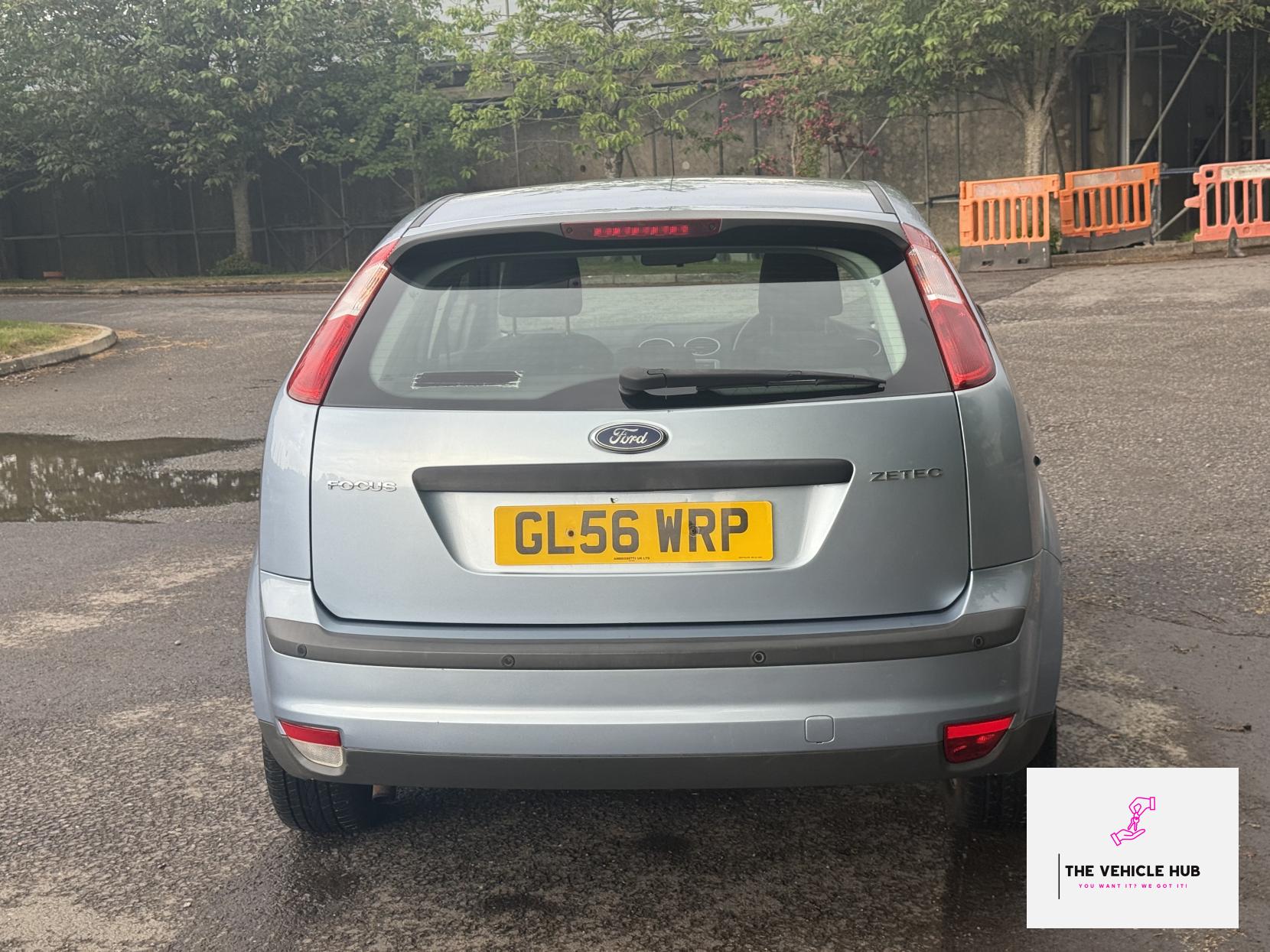 Ford Focus 1.6 Zetec Climate Hatchback 5dr Petrol Automatic (184 g/km, 99 bhp)