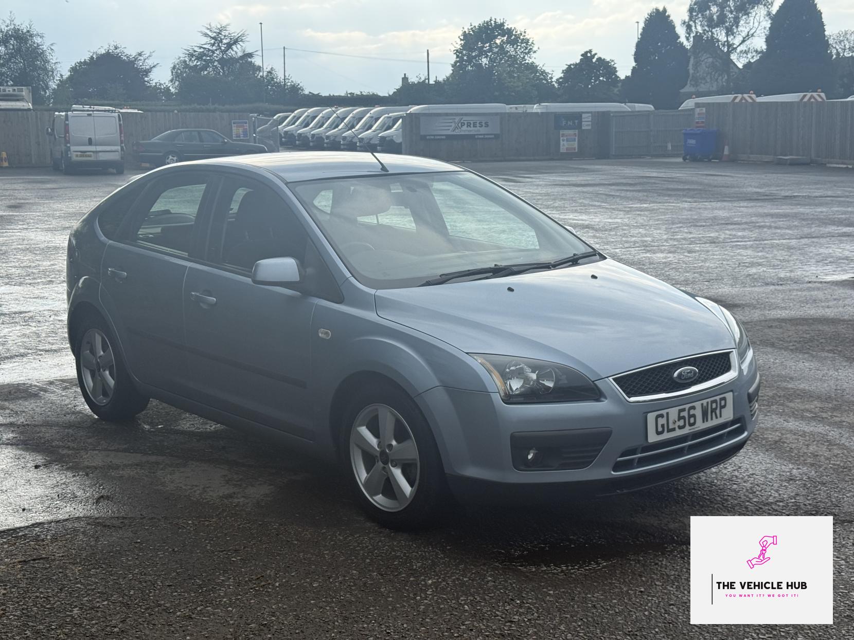 Ford Focus 1.6 Zetec Climate Hatchback 5dr Petrol Automatic (184 g/km, 99 bhp)