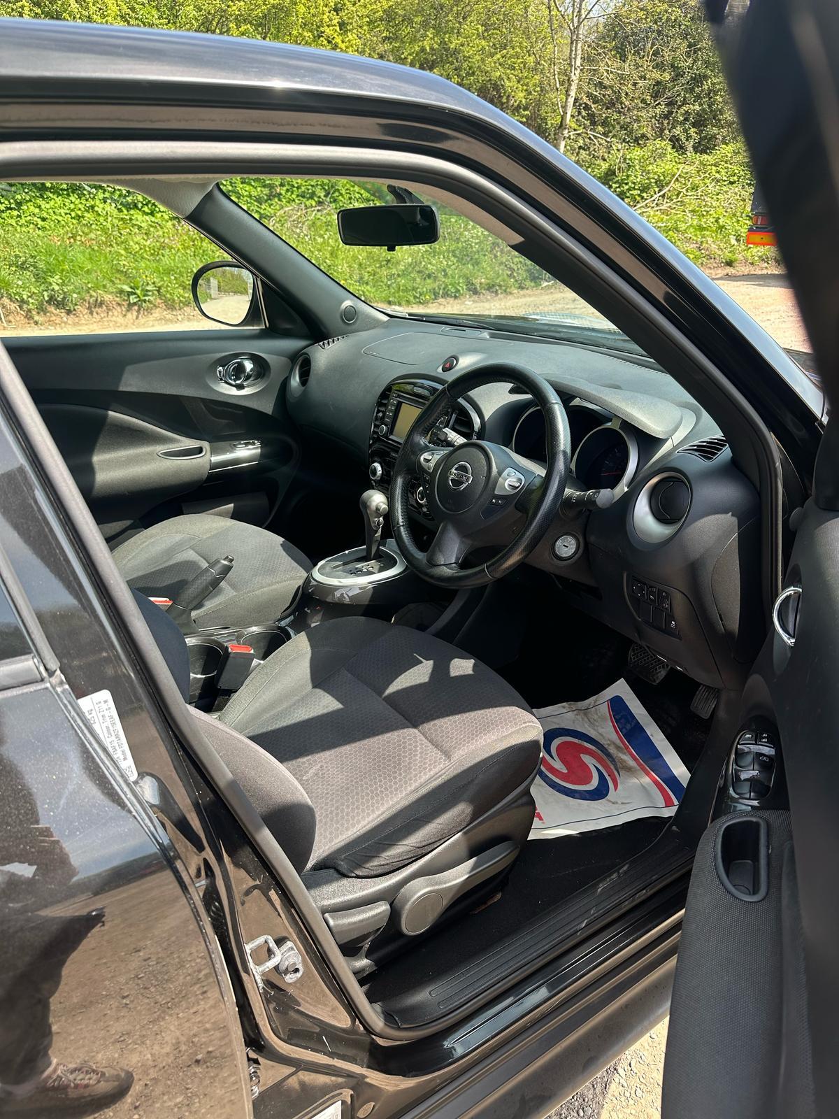 Nissan Juke 1.6 n-tec SUV 5dr Petrol CVT Euro 5 (117 ps)