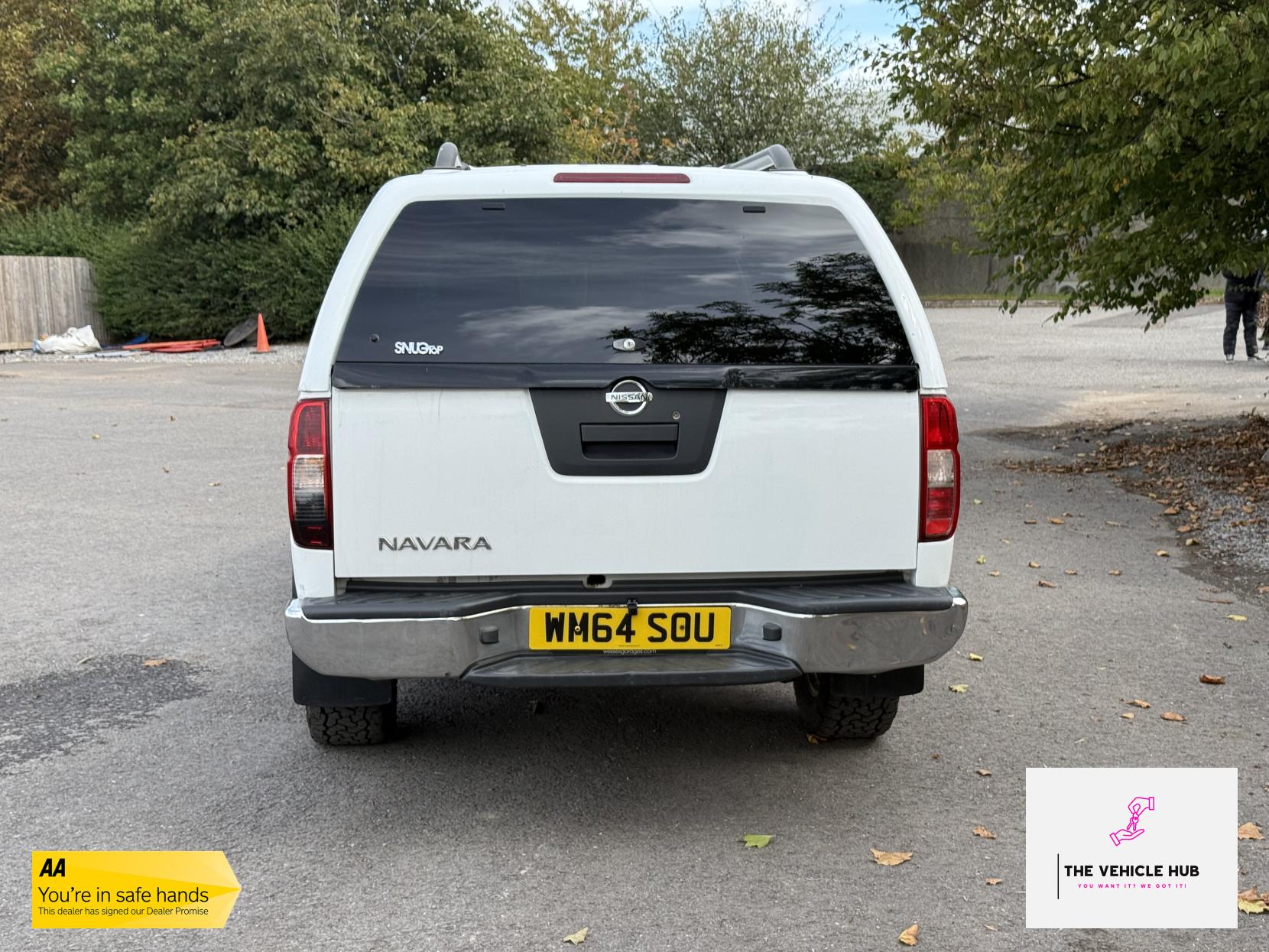 Nissan Navara 2.5 dCi Acenta Pickup Double Cab 4dr Diesel Manual 4WD Euro 5 (190 ps)