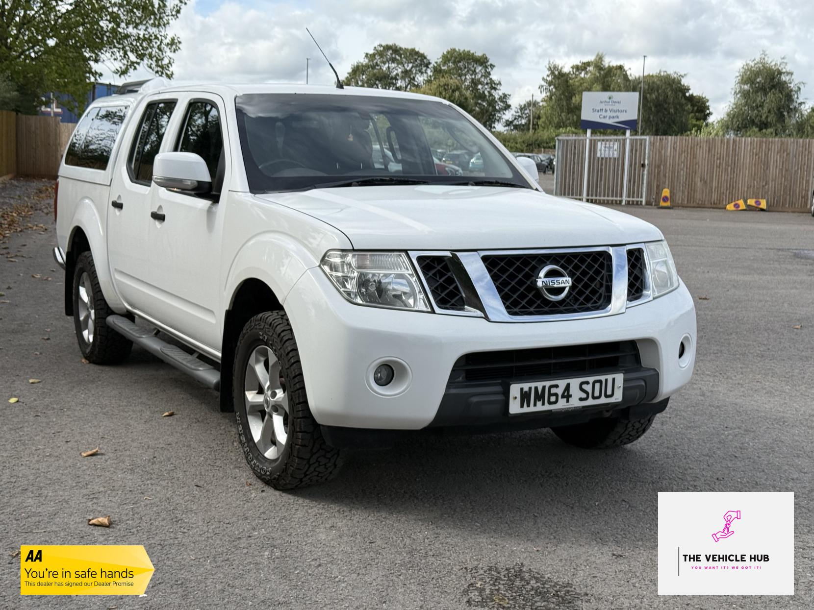 Nissan Navara 2.5 dCi Acenta Pickup Double Cab 4dr Diesel Manual 4WD Euro 5 (190 ps)