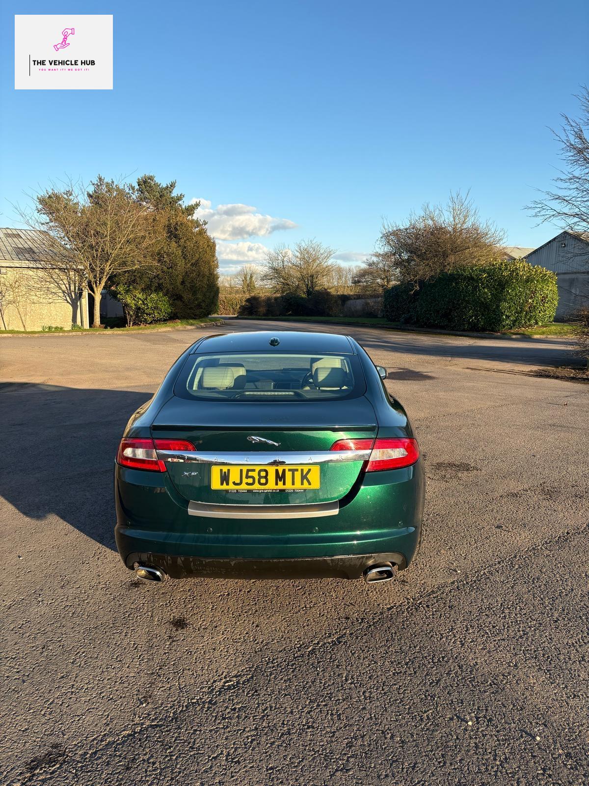 Jaguar XF 2.7d V6 Premium Luxury Saloon 4dr Diesel Auto Euro 4 (207 ps)