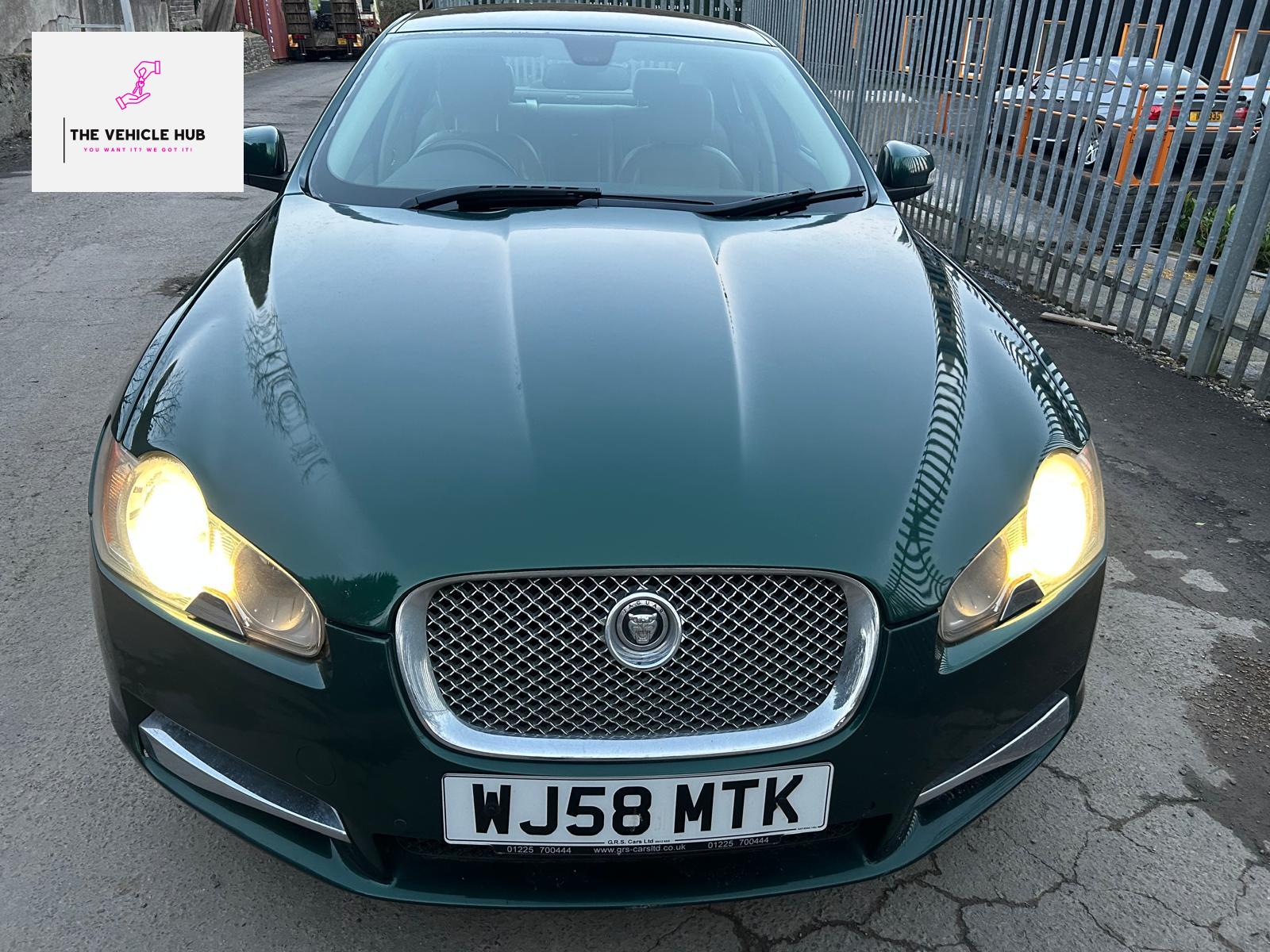 Jaguar XF 2.7d V6 Premium Luxury Saloon 4dr Diesel Auto Euro 4 (207 ps)
