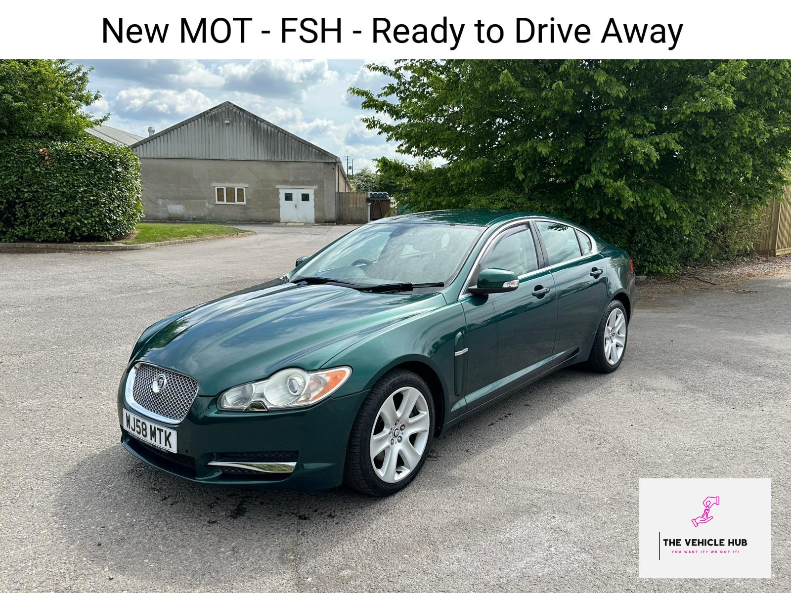 Jaguar XF 2.7d V6 Premium Luxury Saloon 4dr Diesel Auto Euro 4 (207 ps)