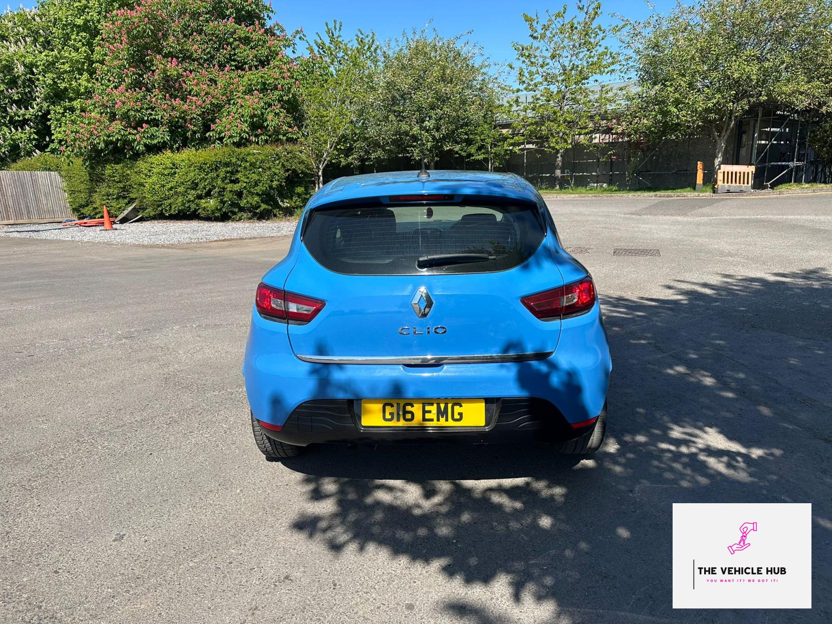 Renault Clio 1.2 16V Dynamique MediaNav Hatchback 5dr Petrol Manual Euro 5 (75 ps)