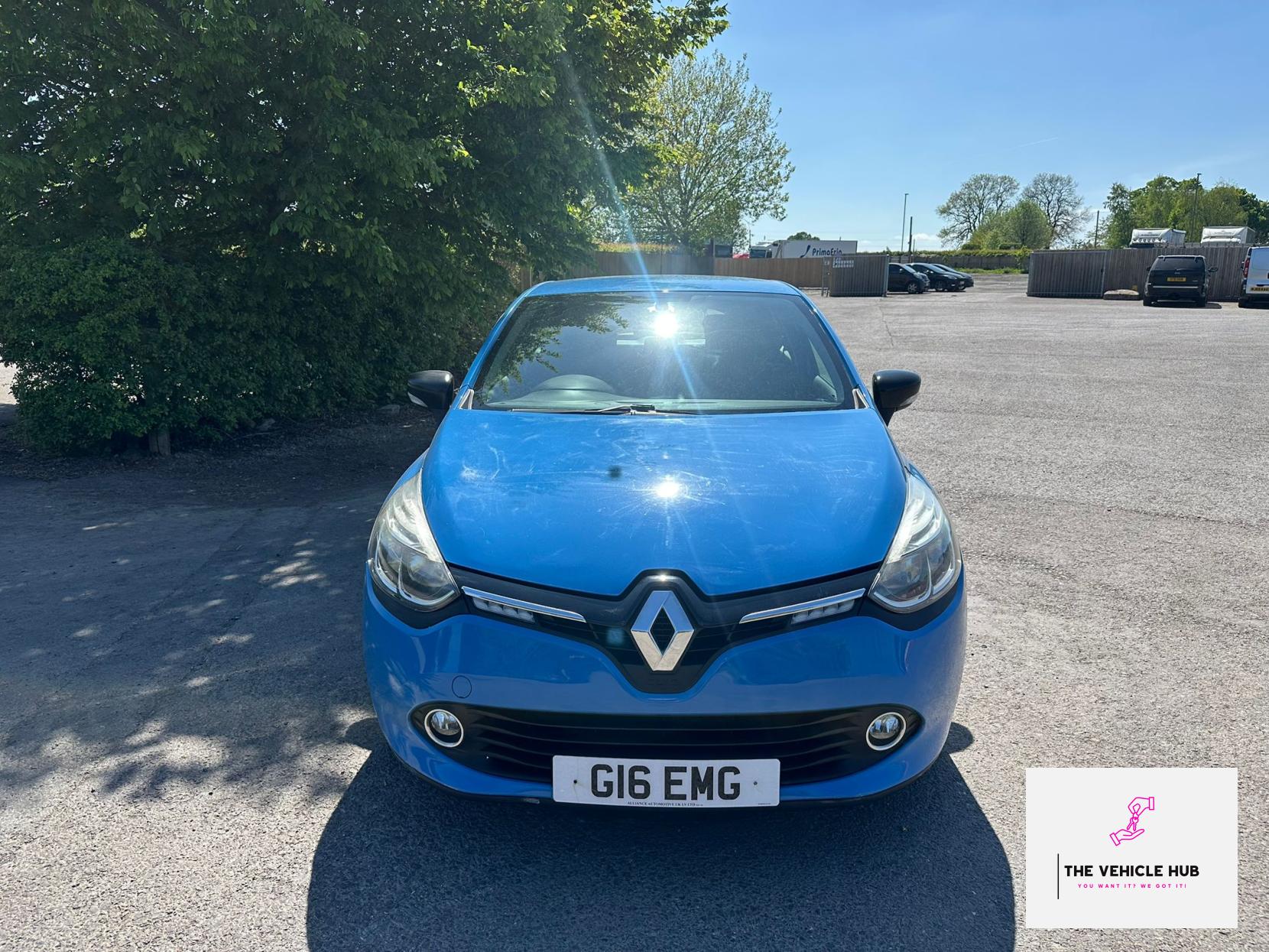 Renault Clio 1.2 16V Dynamique MediaNav Hatchback 5dr Petrol Manual Euro 5 (75 ps)