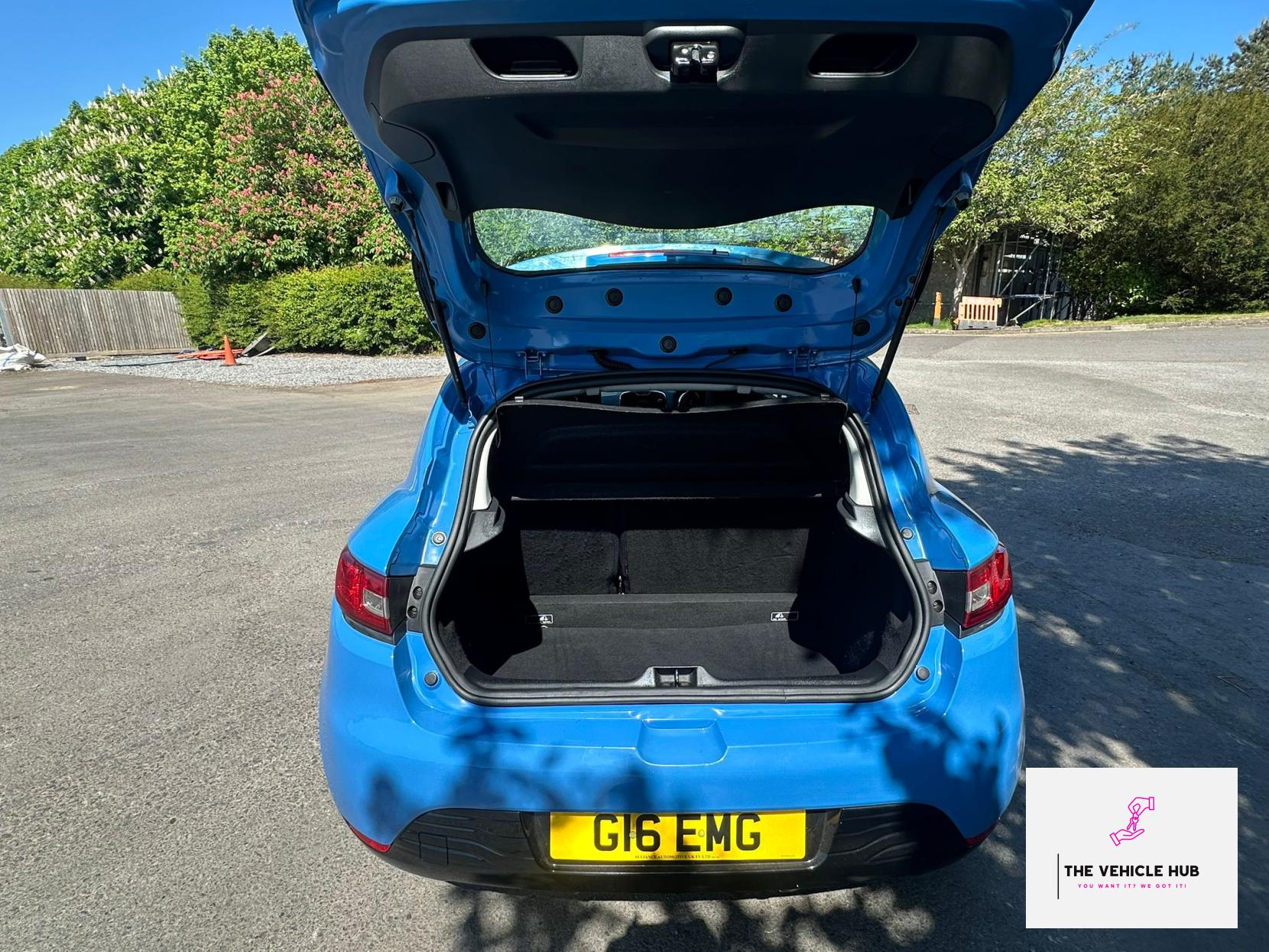 Renault Clio 1.2 16V Dynamique MediaNav Hatchback 5dr Petrol Manual Euro 5 (75 ps)