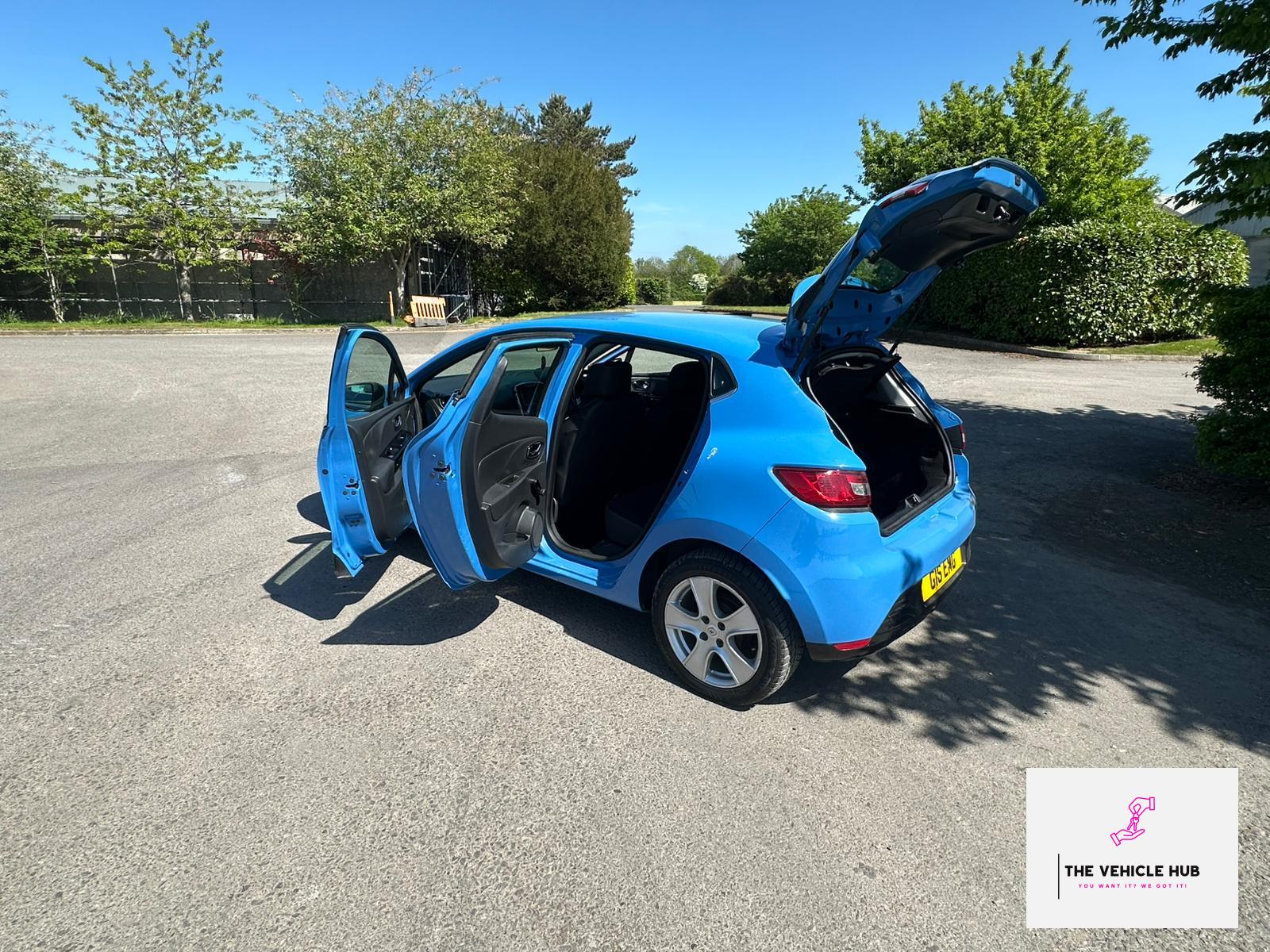 Renault Clio 1.2 16V Dynamique MediaNav Hatchback 5dr Petrol Manual Euro 5 (75 ps)