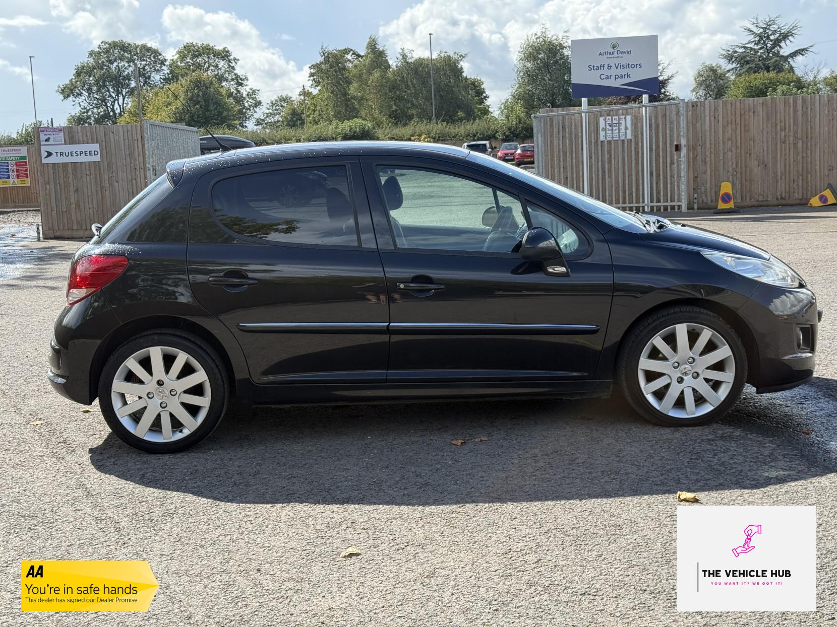 Peugeot 207 1.6 HDi Allure Hatchback 5dr Diesel Manual Euro 5 (92 ps)
