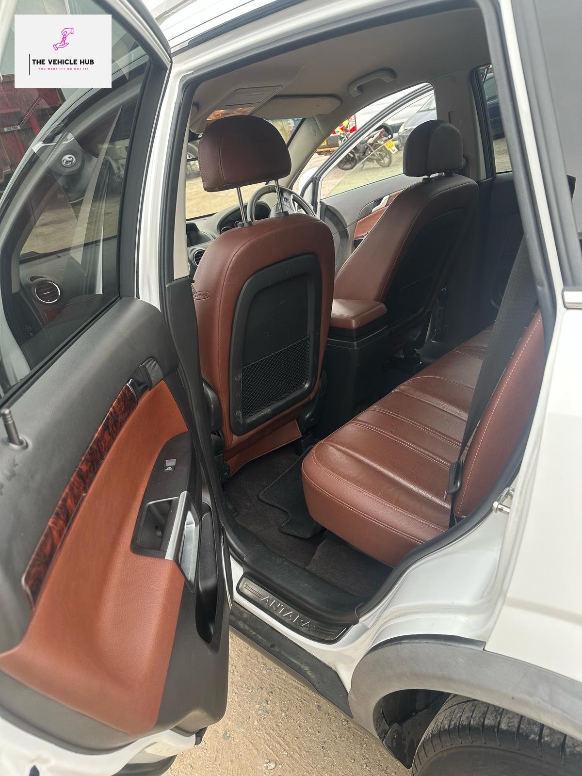 Vauxhall Antara 2.2 CDTi SE SUV 5dr Diesel Manual 4WD Euro 5 (s/s) (SNav) (184 ps)