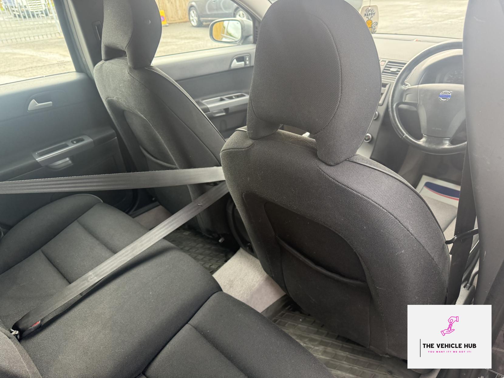Volvo V50 2.0D S Estate 5dr Diesel Manual Euro 4 (136 ps)