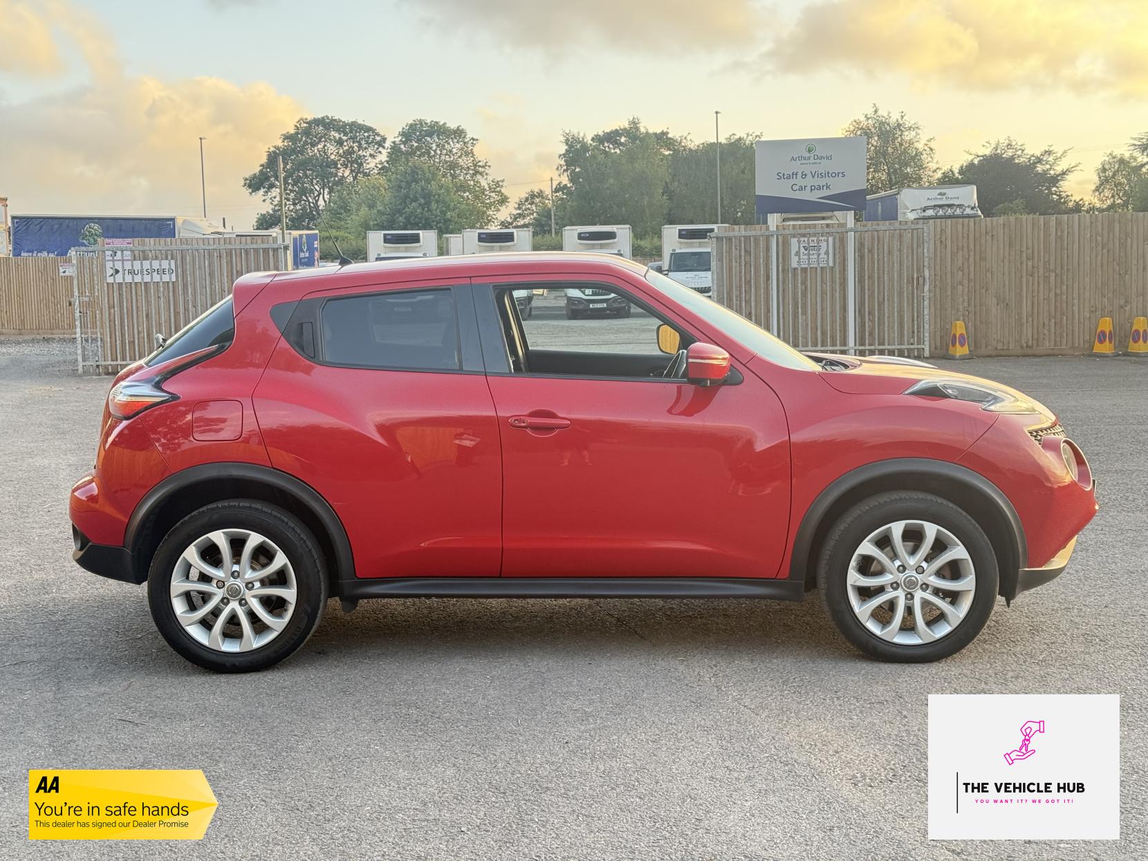 Nissan Juke 1.5 dCi 8v Tekna SUV 5dr Diesel Manual Euro 5 (s/s) (110 ps)