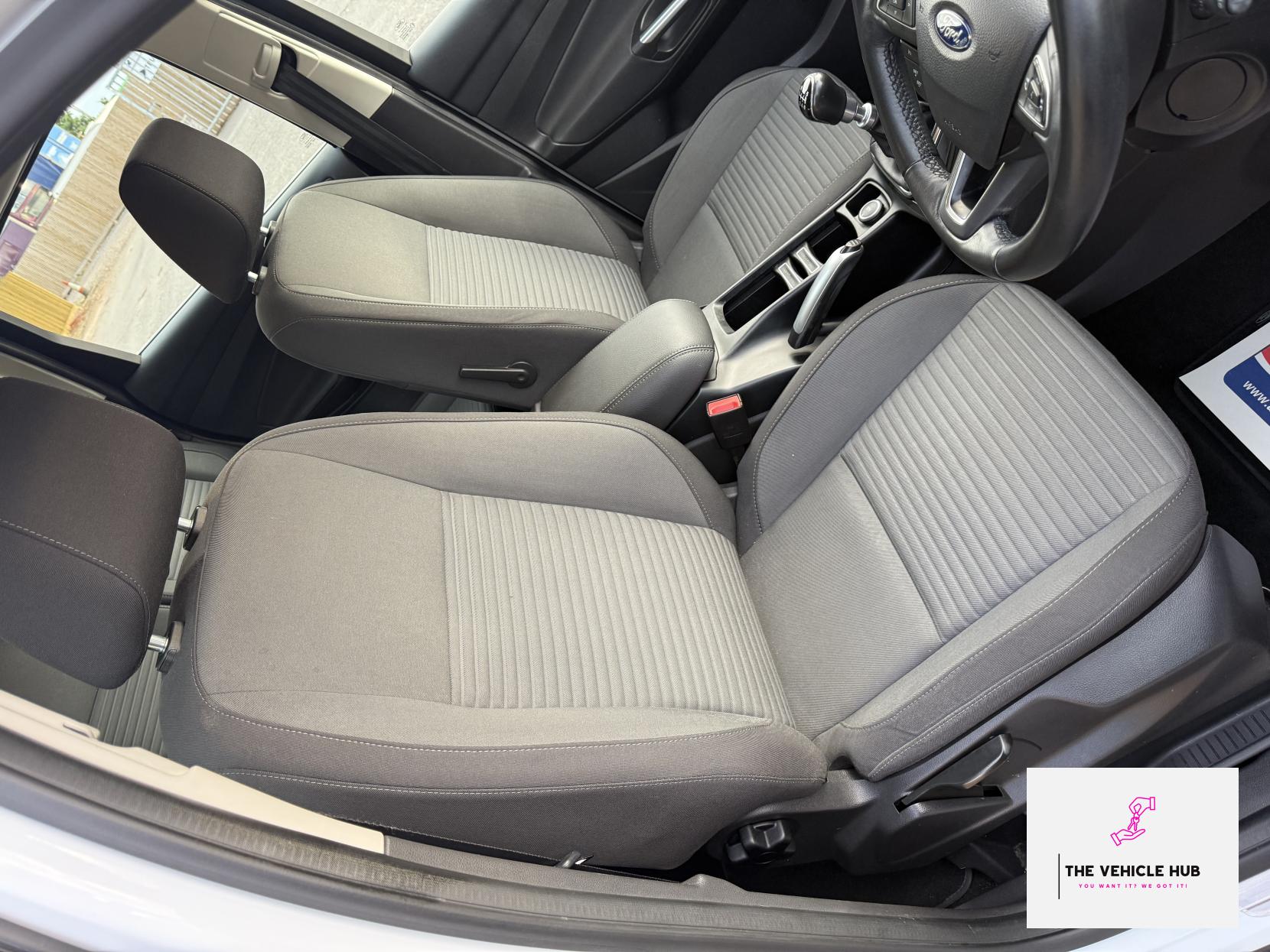 Ford C-Max 1.0T EcoBoost Titanium MPV 5dr Petrol Manual Euro 6 (s/s) (125 ps)