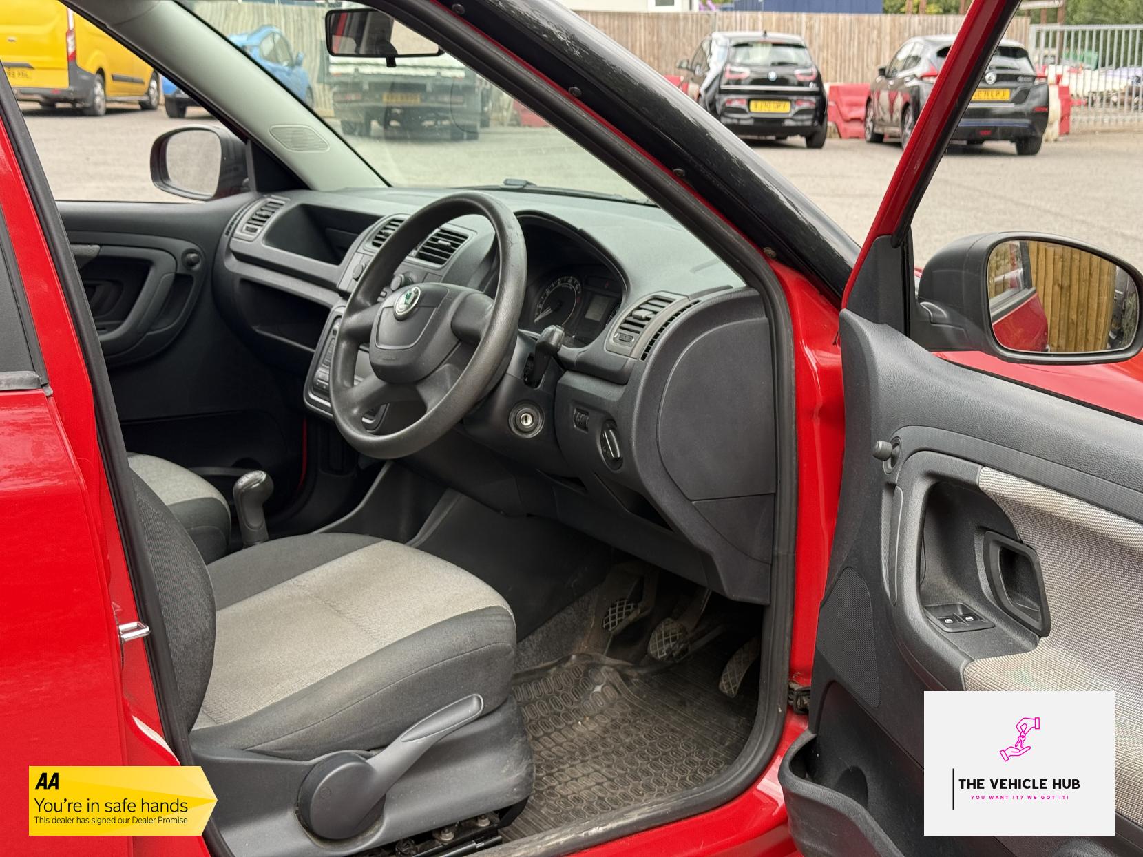 Skoda Fabia 1.2 HTP 6V 1 Hatchback 5dr Petrol Manual (140 g/km, 60 bhp)