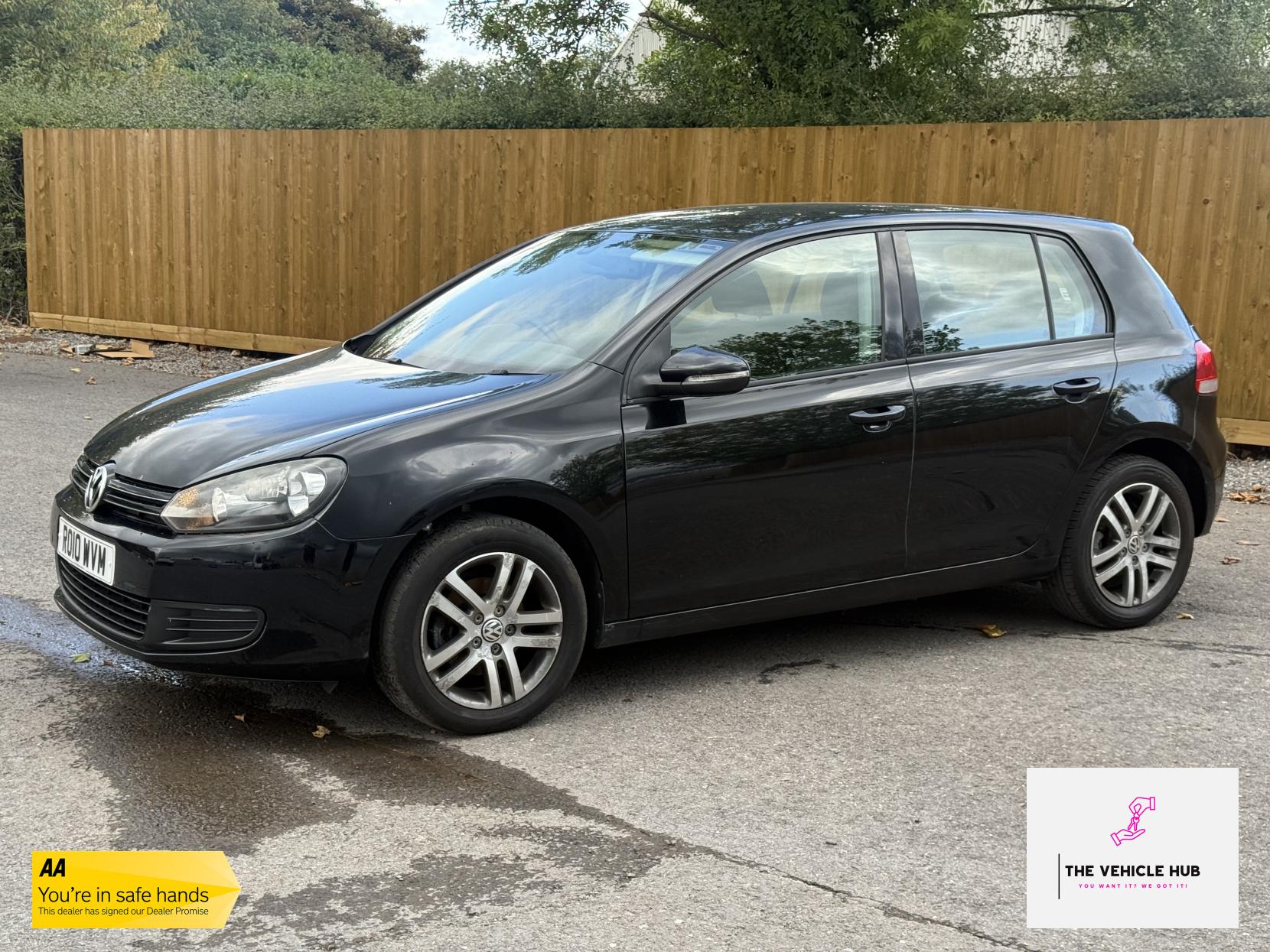 Volkswagen Golf 1.6 TDI BlueMotion Tech SE Hatchback 5dr Diesel Manual Euro 5 (s/s) (105 ps)