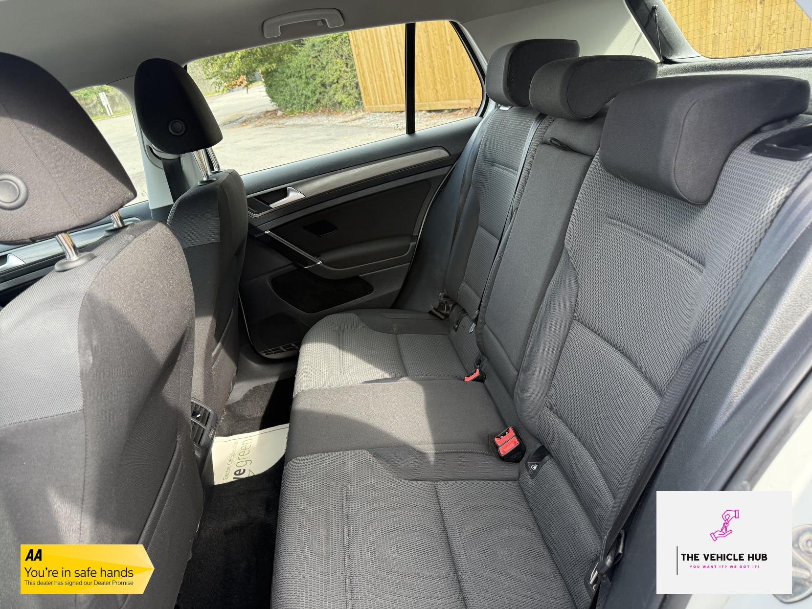 Volkswagen Golf 2.0 TDI BlueMotion Tech SE Hatchback 5dr Diesel DSG Euro 5 (s/s) (150 ps)