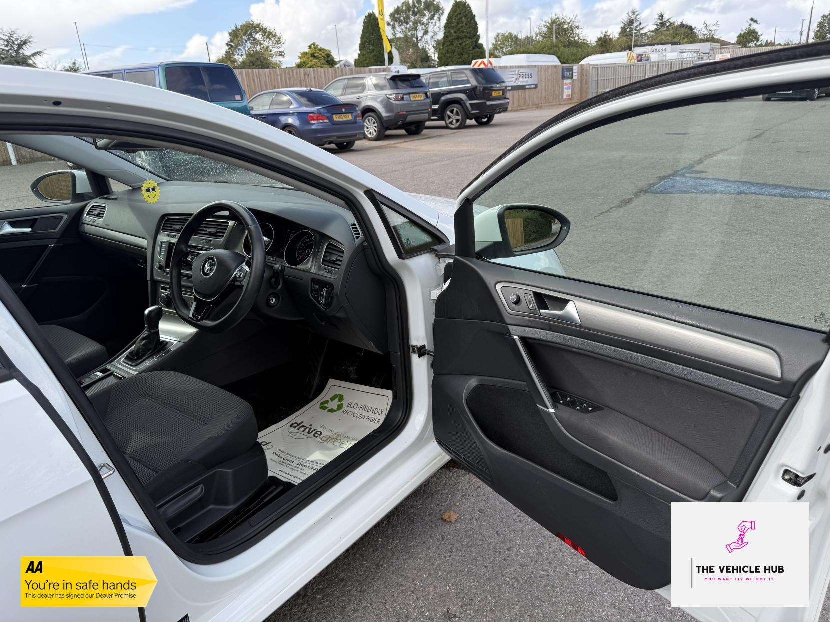 Volkswagen Golf 2.0 TDI BlueMotion Tech SE Hatchback 5dr Diesel DSG Euro 5 (s/s) (150 ps)