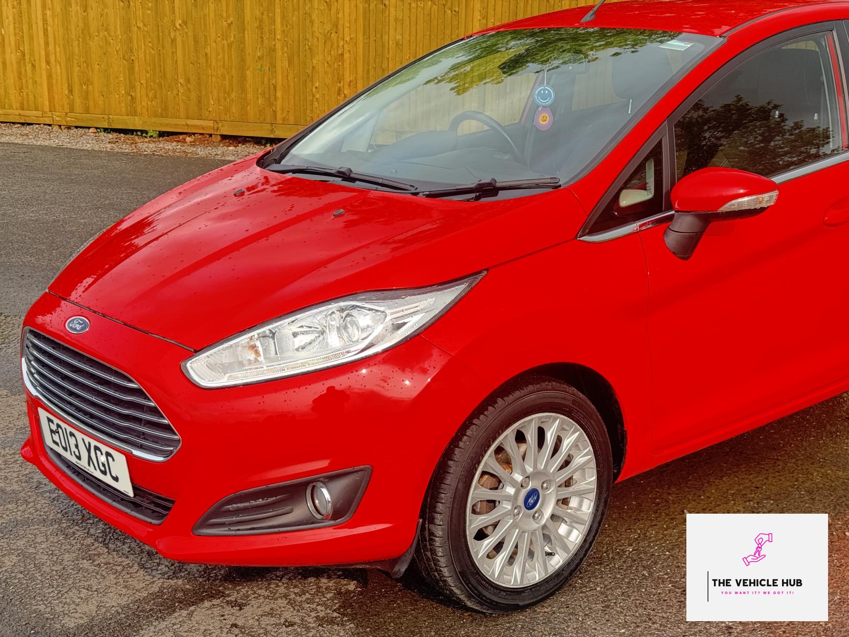 Ford Fiesta 1.0T EcoBoost Titanium Hatchback 5dr Petrol Manual Euro 5 (s/s) (100 ps)