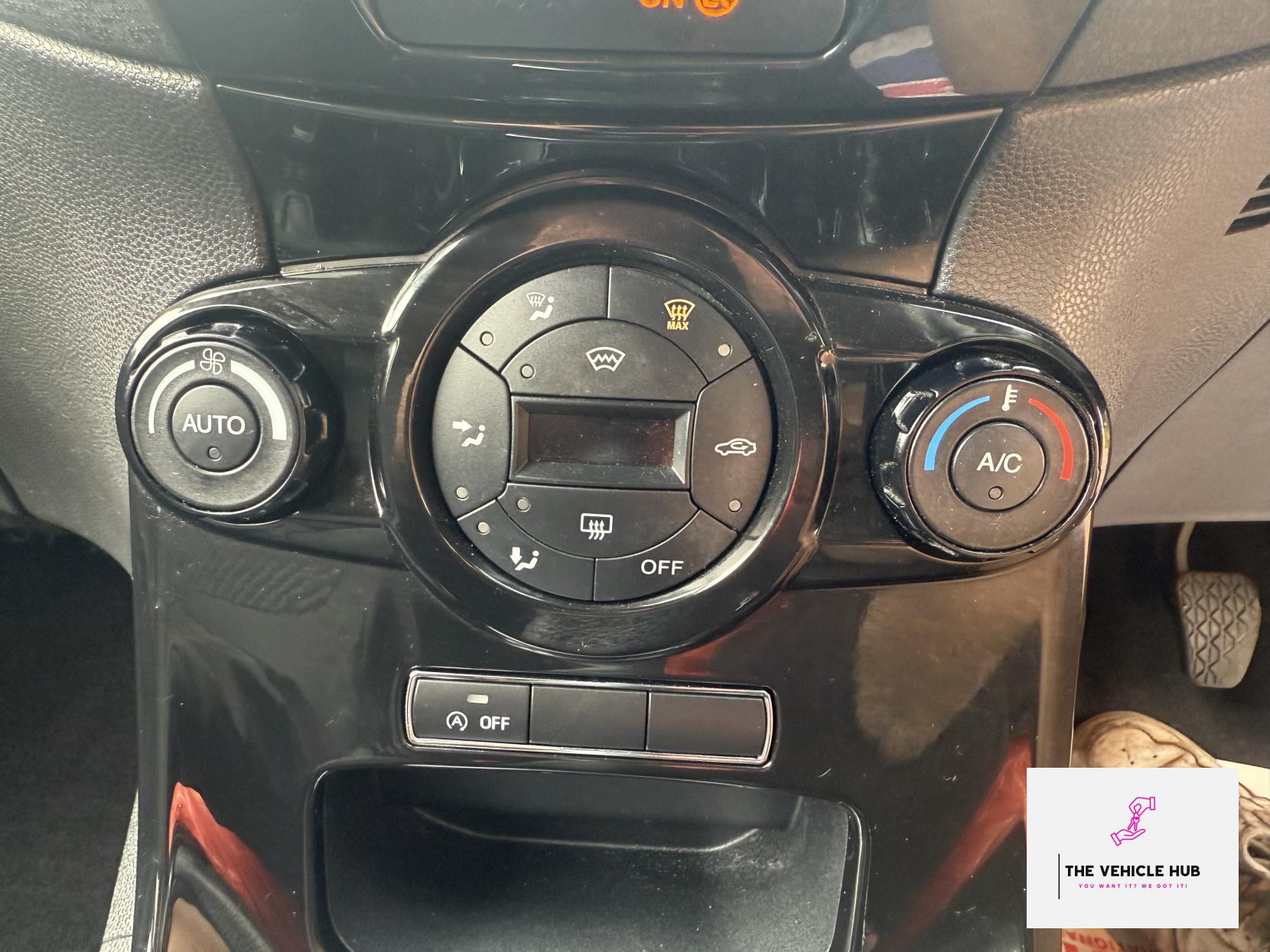 Ford Fiesta 1.0T EcoBoost Titanium Hatchback 5dr Petrol Manual Euro 5 (s/s) (100 ps)