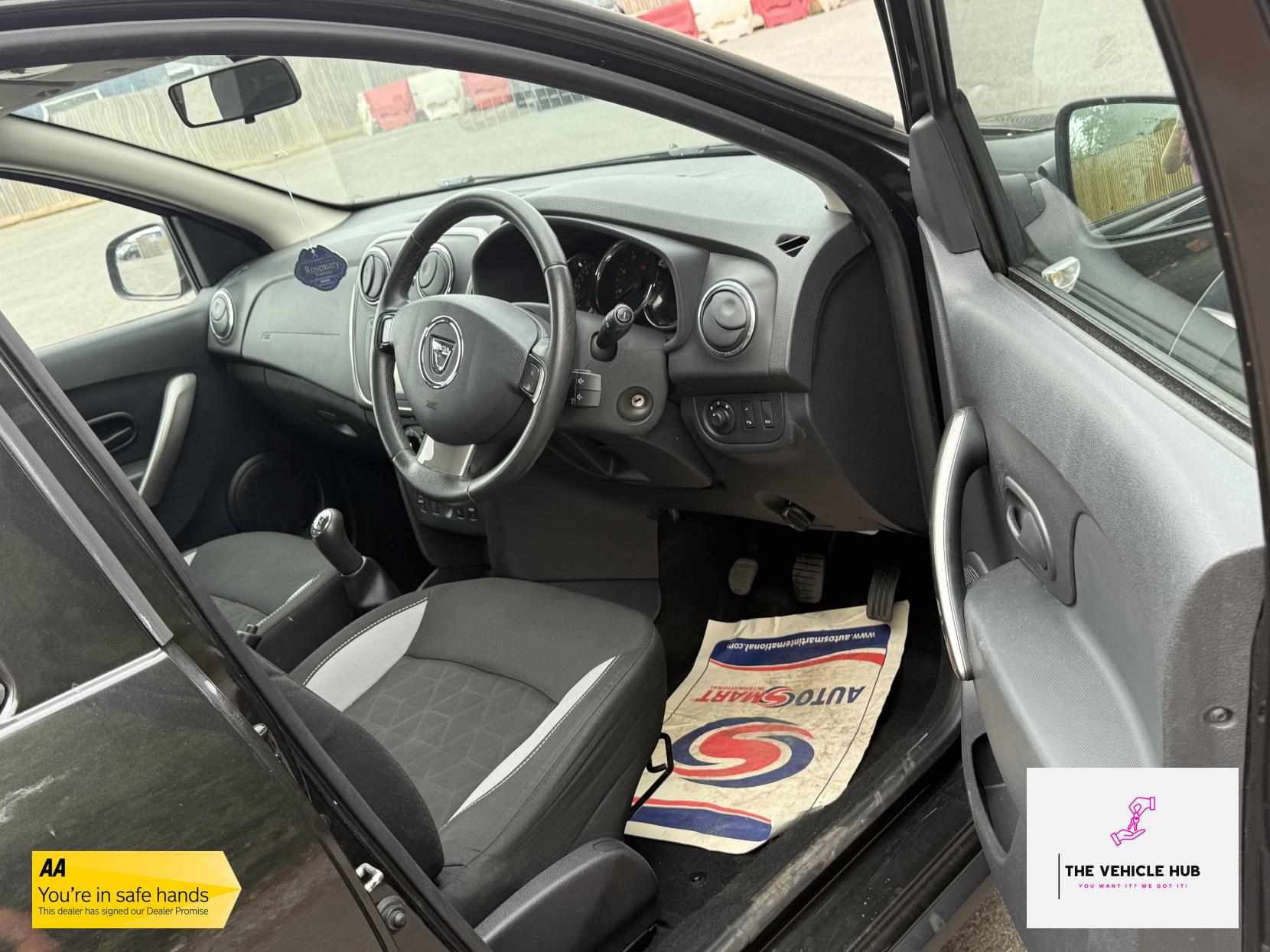 Dacia Sandero Stepway 1.5 dCi Laureate Hatchback 5dr Diesel Manual Euro 5 (90 ps)