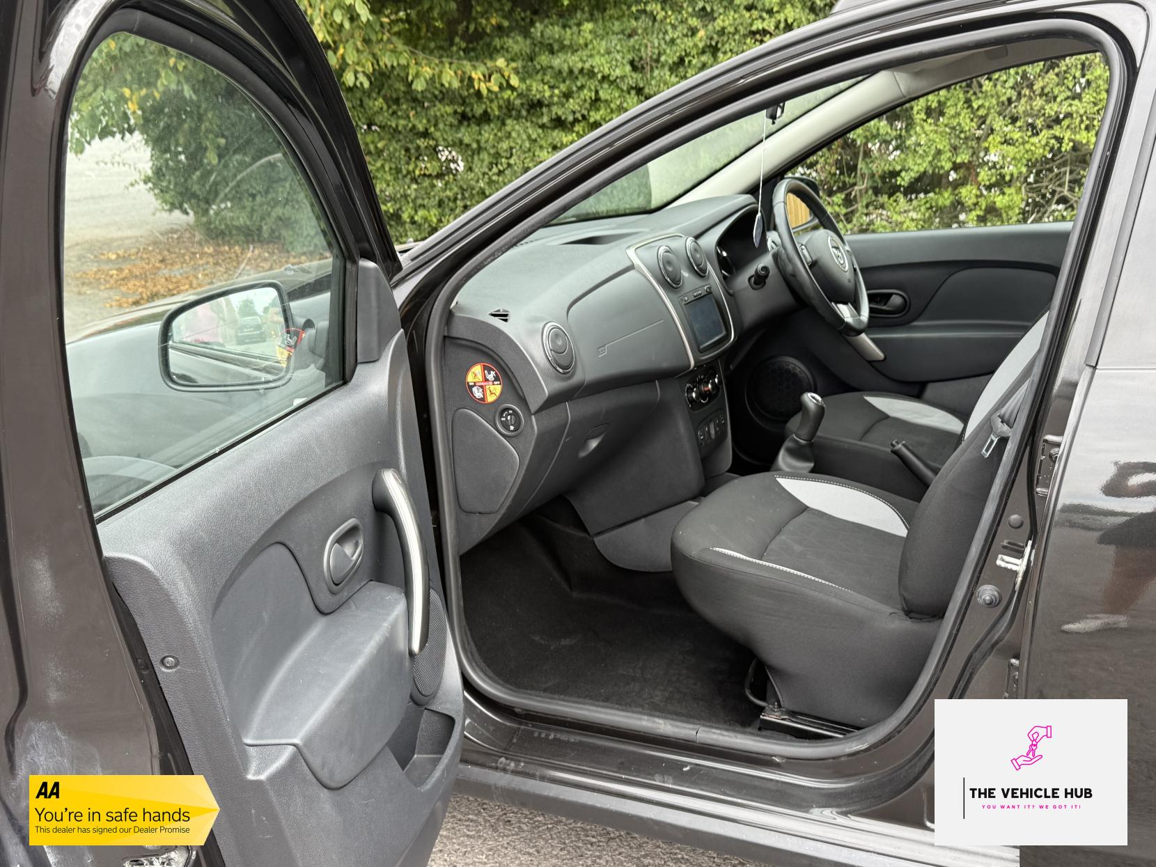Dacia Sandero Stepway 1.5 dCi Laureate Hatchback 5dr Diesel Manual Euro 5 (90 ps)