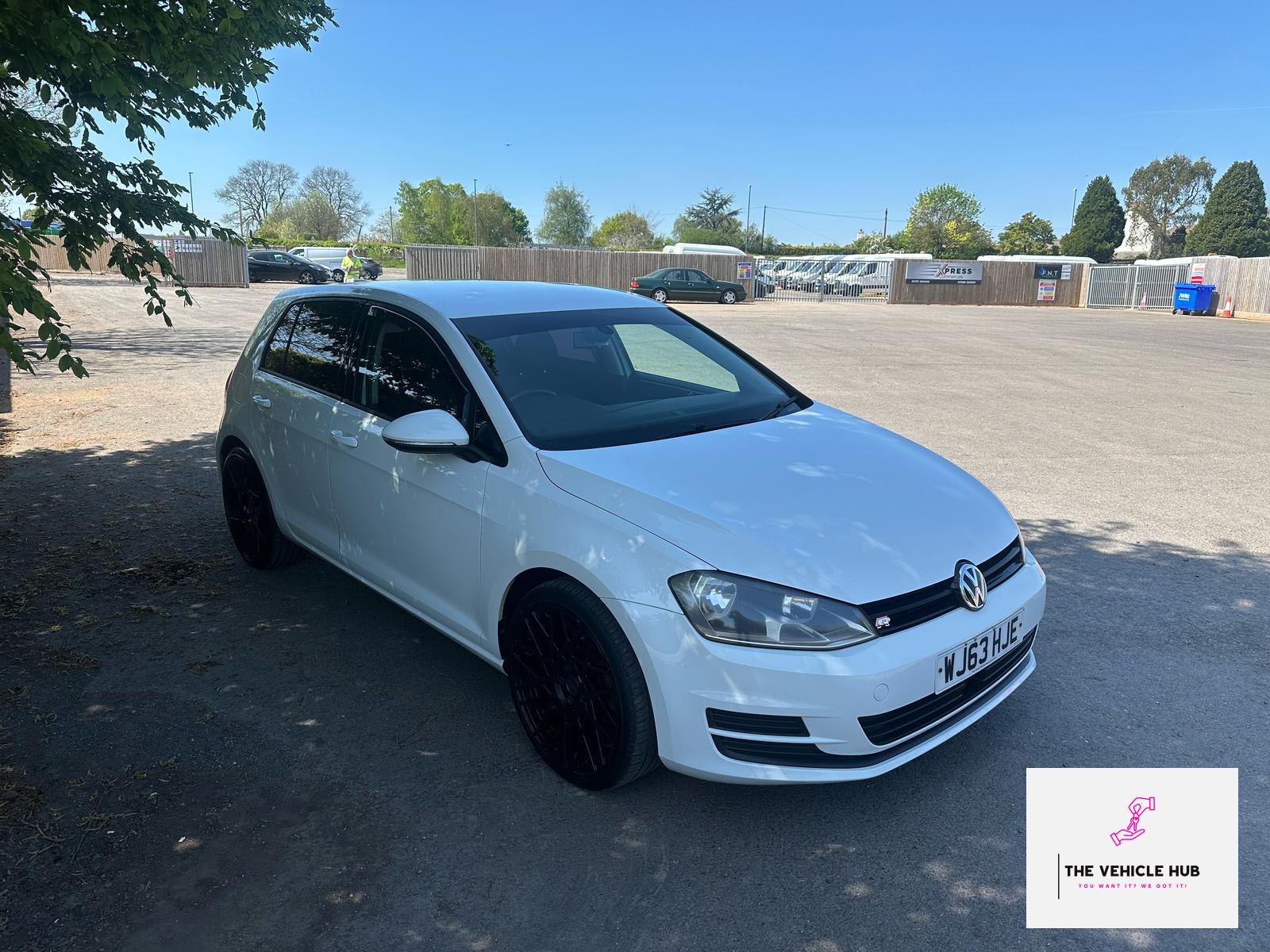 Volkswagen Golf 1.6 TDI BlueMotion Tech SE Hatchback 5dr Diesel Manual Euro 5 (s/s) (105 ps)