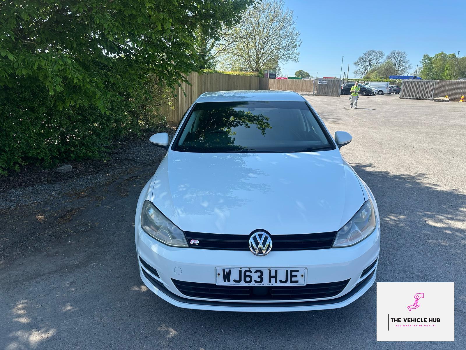 Volkswagen Golf 1.6 TDI BlueMotion Tech SE Hatchback 5dr Diesel Manual Euro 5 (s/s) (105 ps)