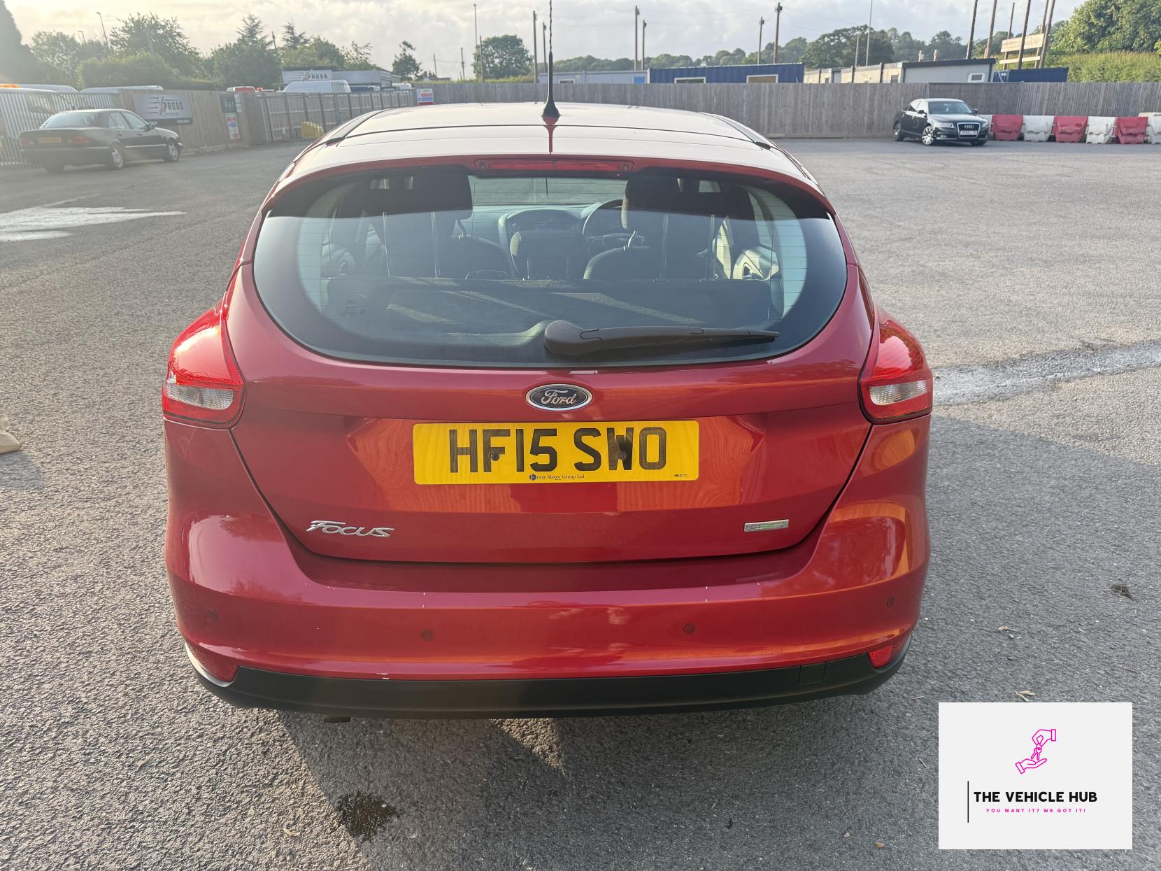 Ford Focus 1.0T EcoBoost Zetec Hatchback 5dr Petrol Manual Euro 6 (s/s) (125 ps)