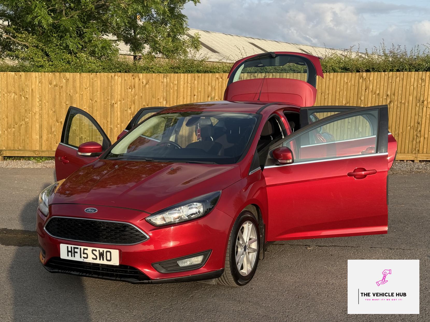 Ford Focus 1.0T EcoBoost Zetec Hatchback 5dr Petrol Manual Euro 6 (s/s) (125 ps)